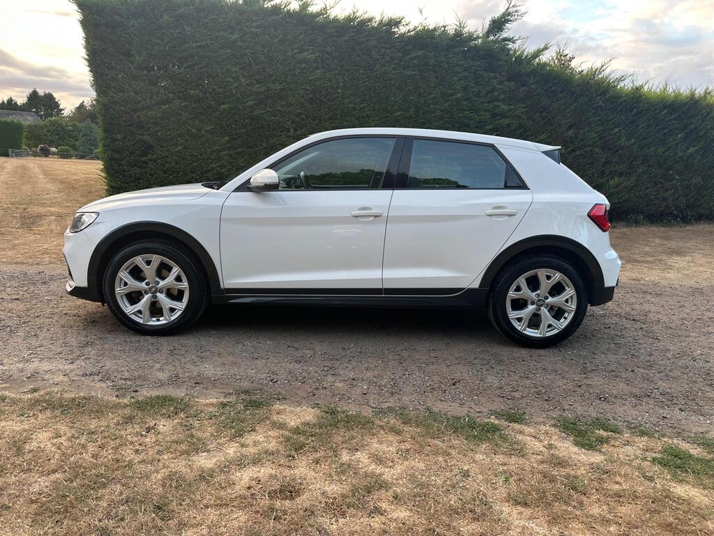 2020 Audi A1 1.0 TFSI 30 Citycarver S Tronic