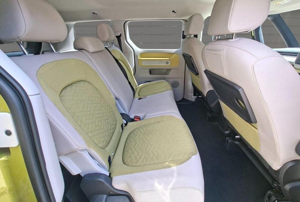2024 Volkswagen ID. Buzz Pro 77kWh 1ST Edition Auto