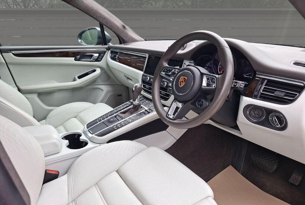 2021 Porsche Macan 2.9T V6 Turbo PDK 4WD