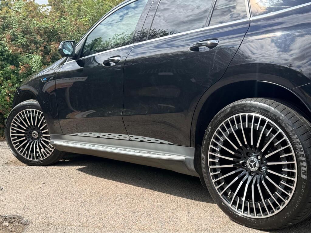 2021 Mercedes-Benz  EQC 400 AMG Line