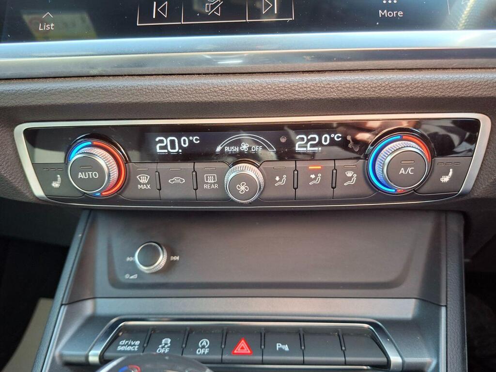 2019 Audi Q3 2.0 TFSI 45 S line S Tronic quattro