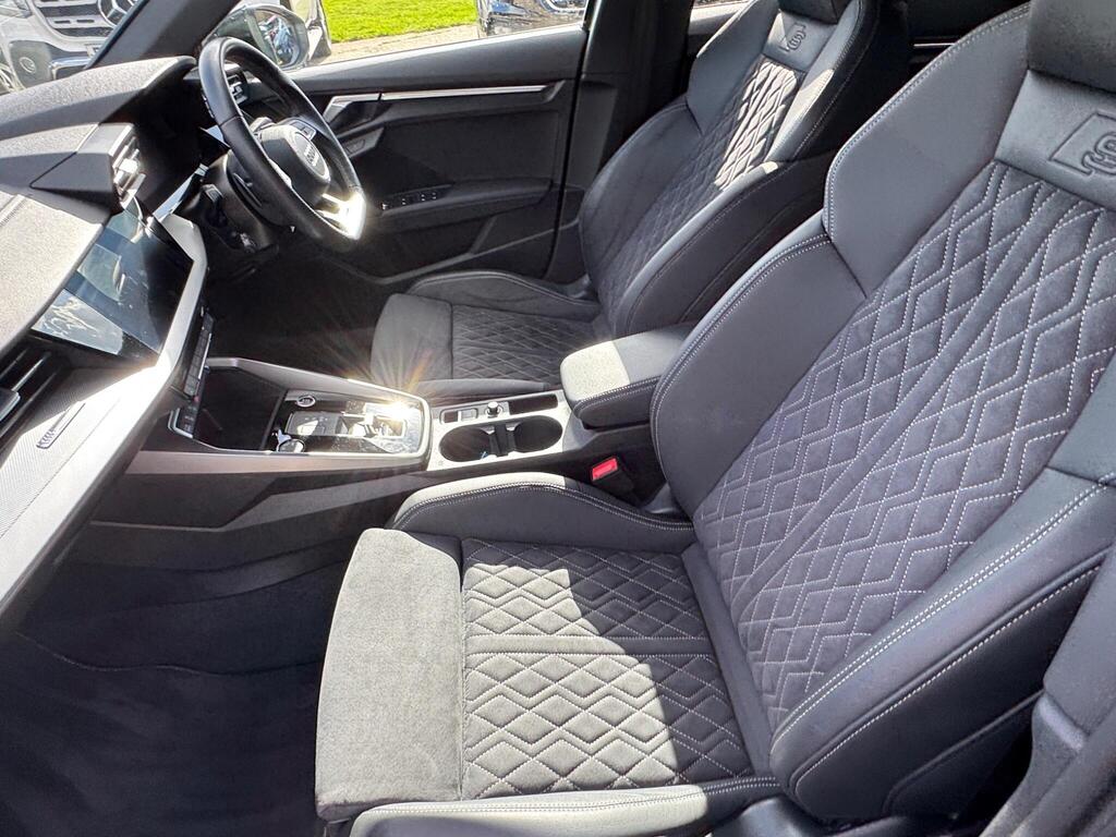 2022 Audi A3 2.0 TDI 35 Edition 1 S Tronic