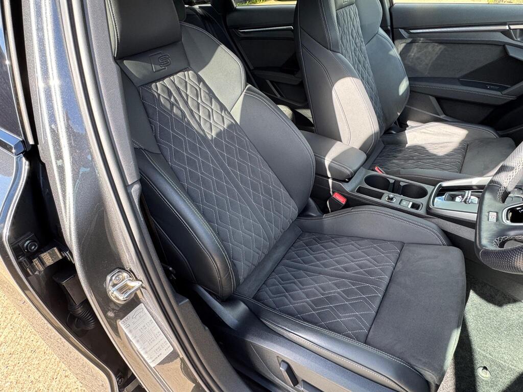 2022 Audi A3 2.0 TDI 35 Edition 1 S Tronic