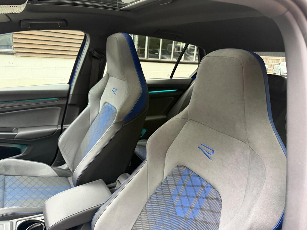 2021 Volkswagen Golf 2.0 TSI R DSG 4Motion