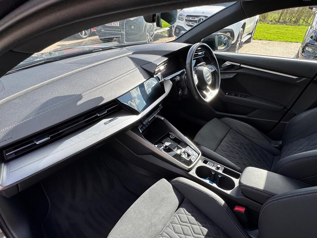 2022 Audi A3 2.0 TDI 35 Edition 1 S Tronic
