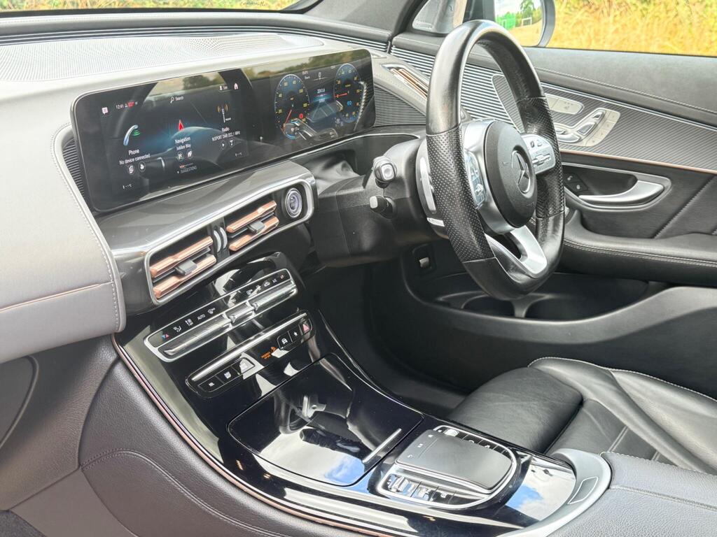 2021 Mercedes-Benz  EQC 400 AMG Line