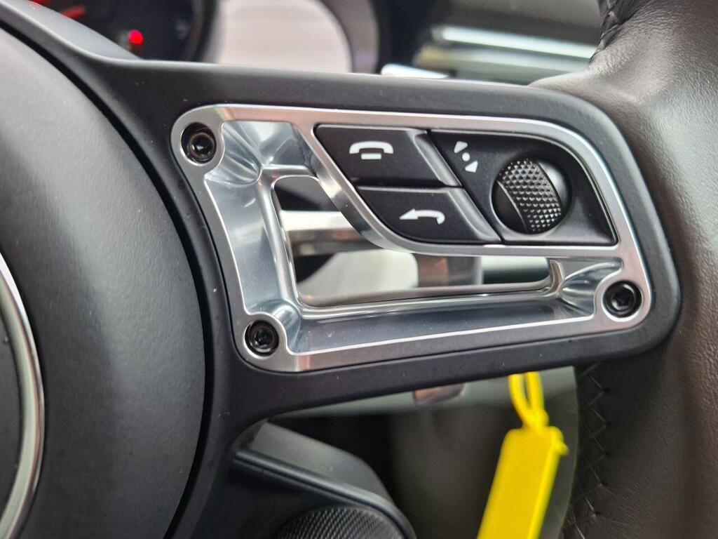 2021 Porsche Macan 2.9T V6 Turbo PDK 4WD