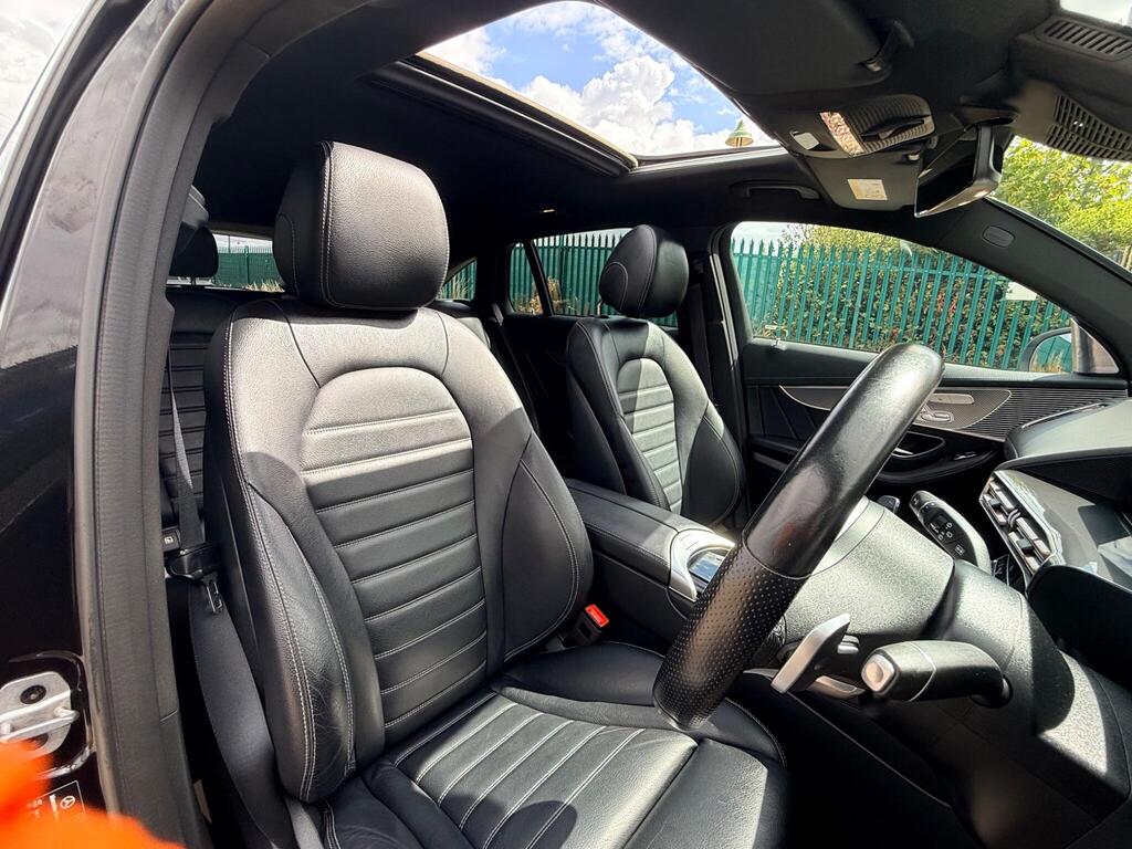 2021 Mercedes-Benz  EQC 400 AMG Line