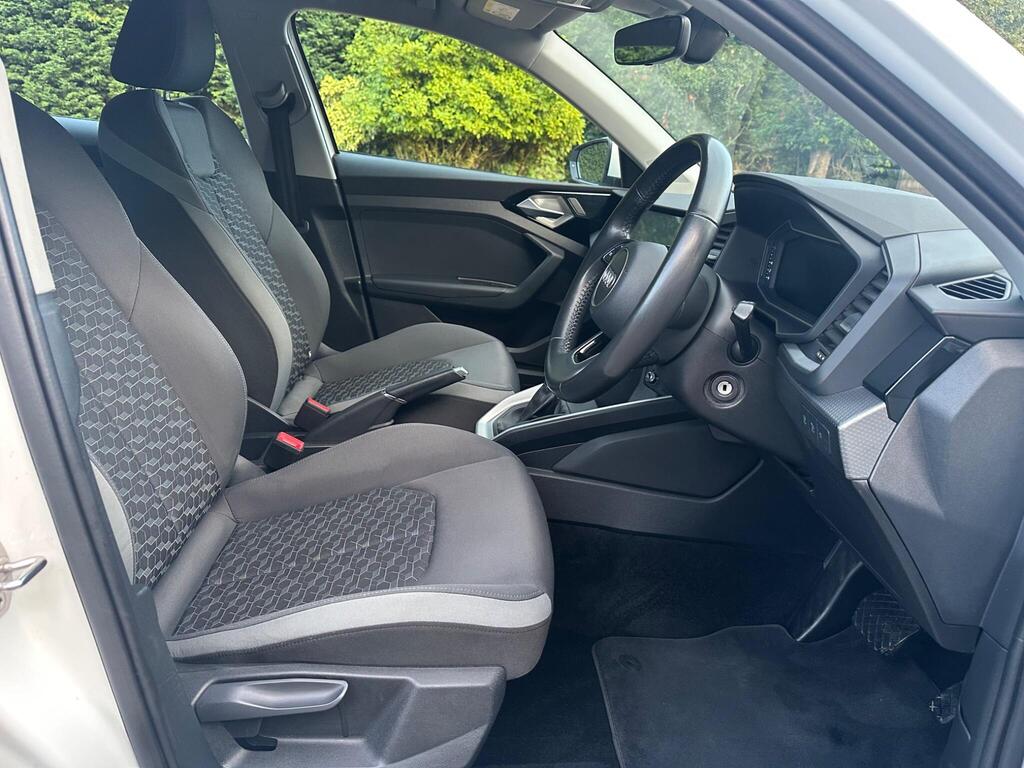 2020 Audi A1 1.0 TFSI 30 Citycarver S Tronic