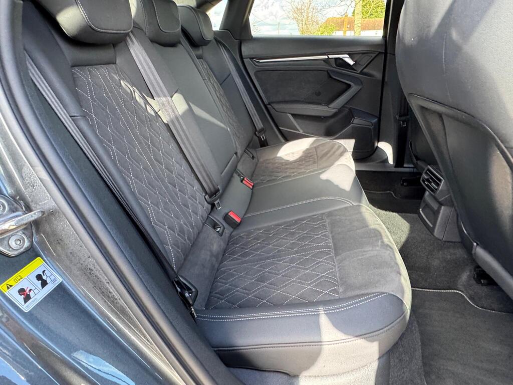 2022 Audi A3 2.0 TDI 35 Edition 1 S Tronic