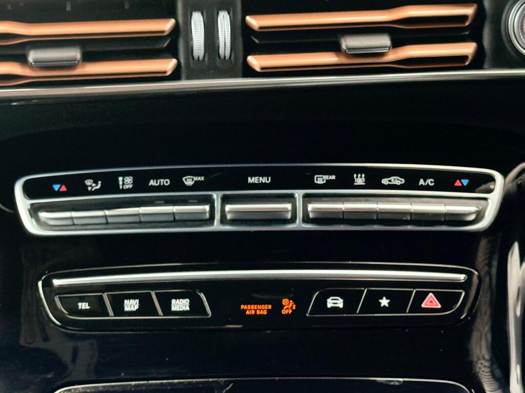 2021 Mercedes-Benz  EQC 400 AMG Line