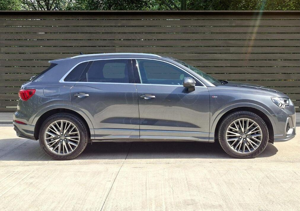 2019 Audi Q3 2.0 TFSI 45 S line S Tronic quattro