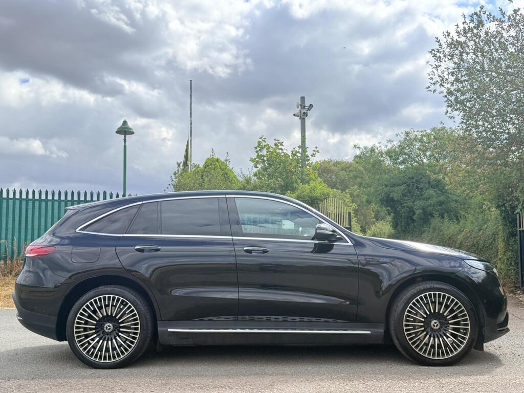 2021 Mercedes-Benz  EQC 400 AMG Line